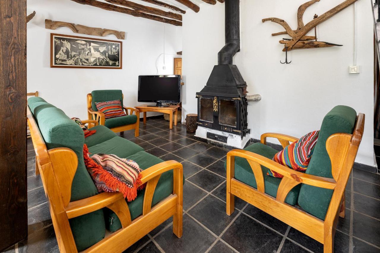Casa Rural El Fuerte De Atabuey Trevélez Esterno foto