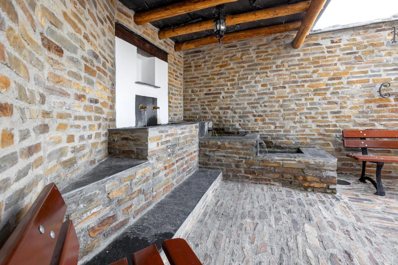 Casa Rural El Fuerte De Atabuey Trevélez Esterno foto