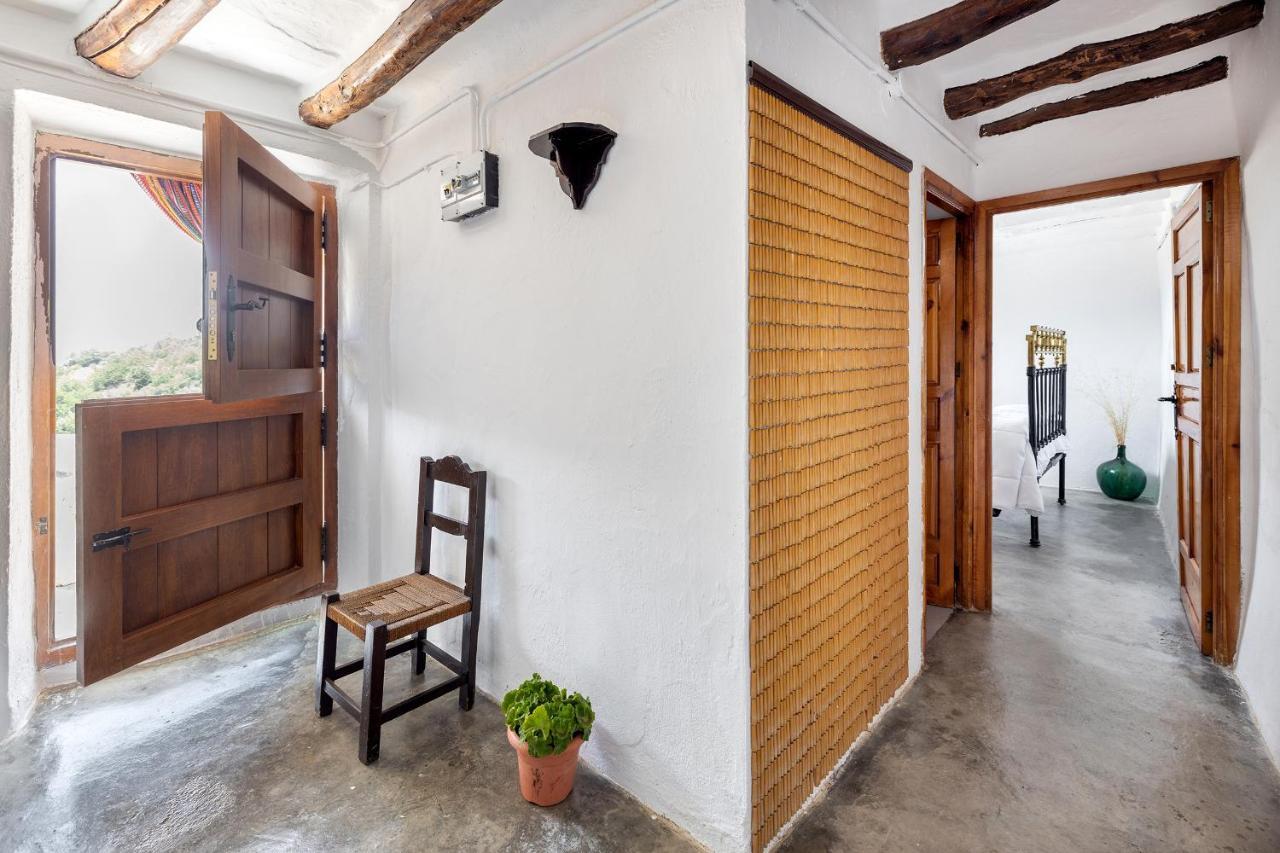 Casa Rural El Fuerte De Atabuey Trevélez Esterno foto